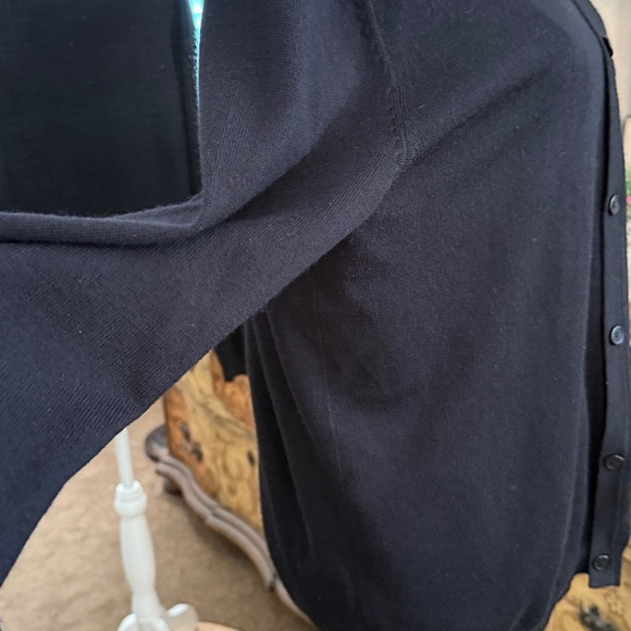 Men's Calvin Klein Black 100% Merino Wool Sweater - Picture 3 of 7